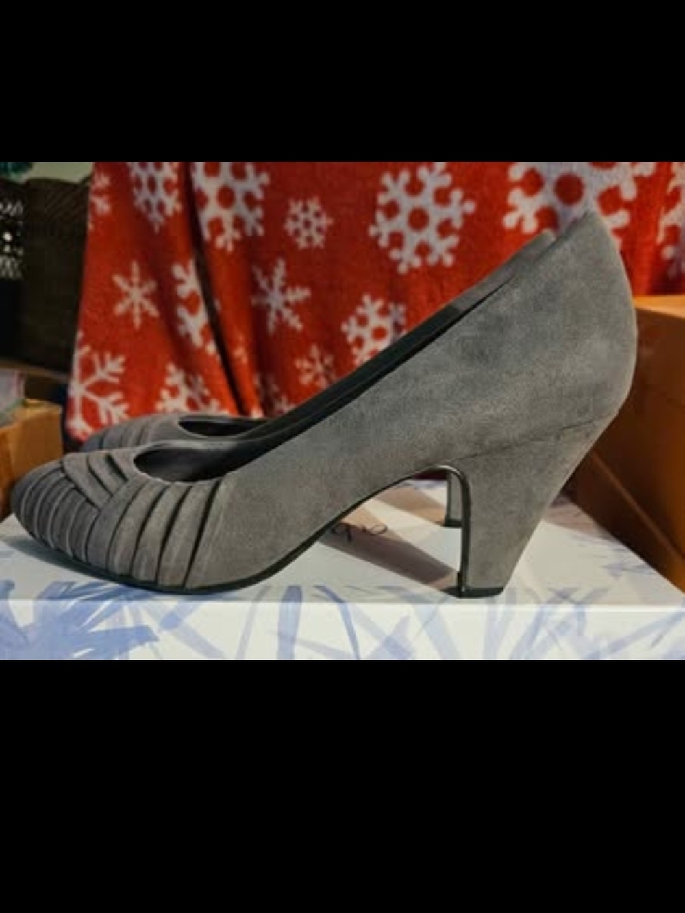 Abella Gray Suede Pleated Mid Heel Pump